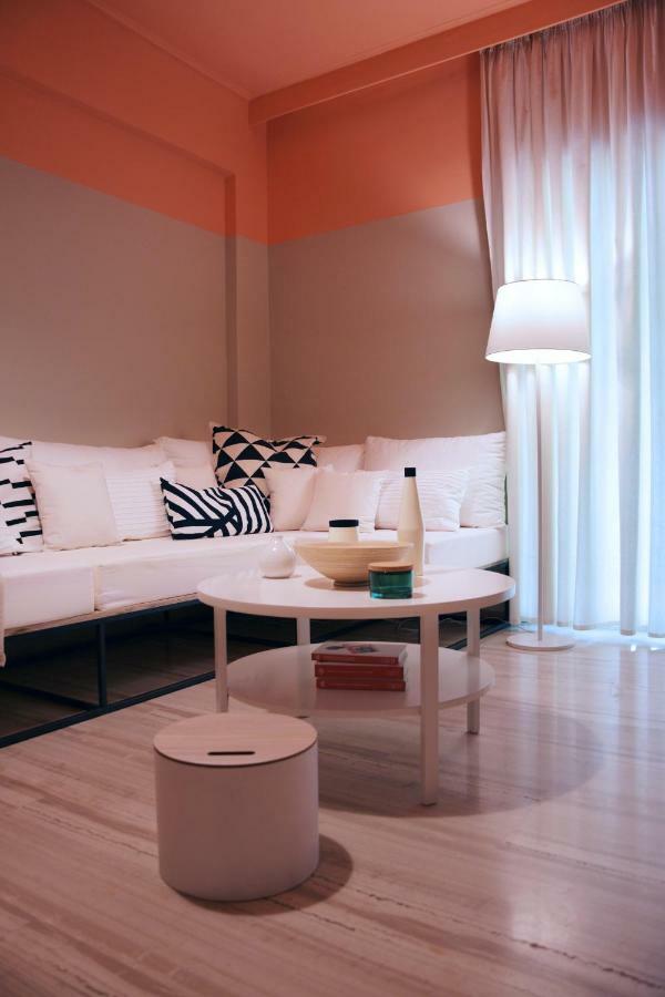 Elegant Coral Apartment Athens Exterior photo